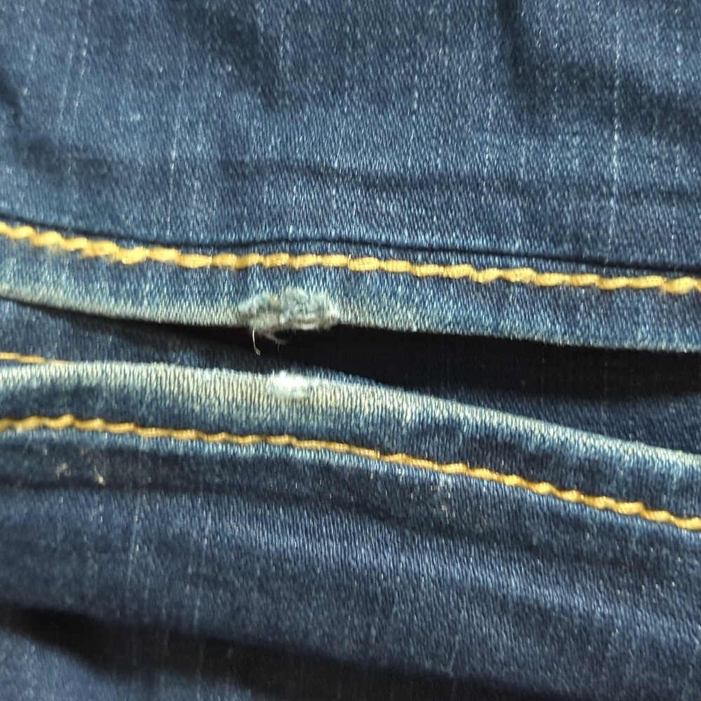 True Religion Rhinestone Jeans - Picture 16 of 16